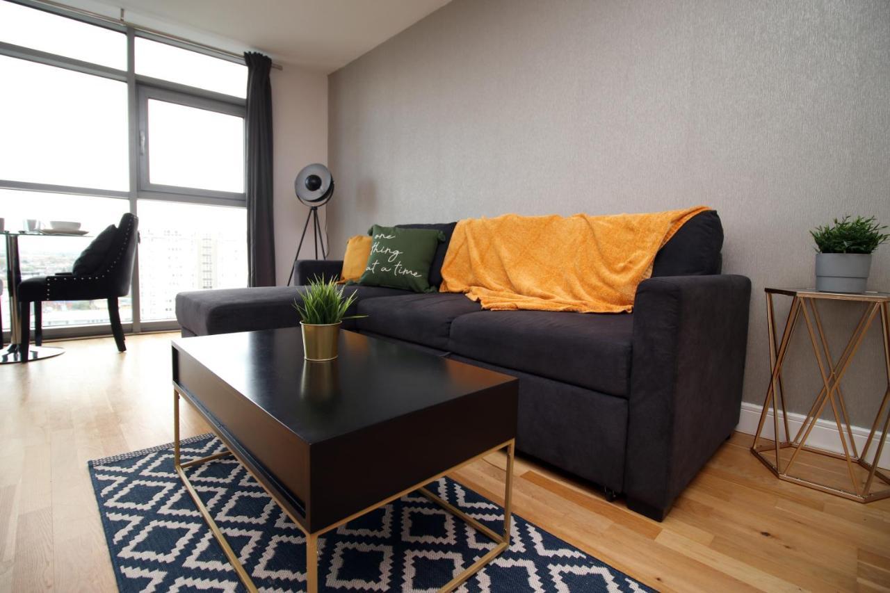 The View - Long Stay Offer - Modern Central Apartment And Parking By Cto Serviced Apartments Cardiff Luaran gambar